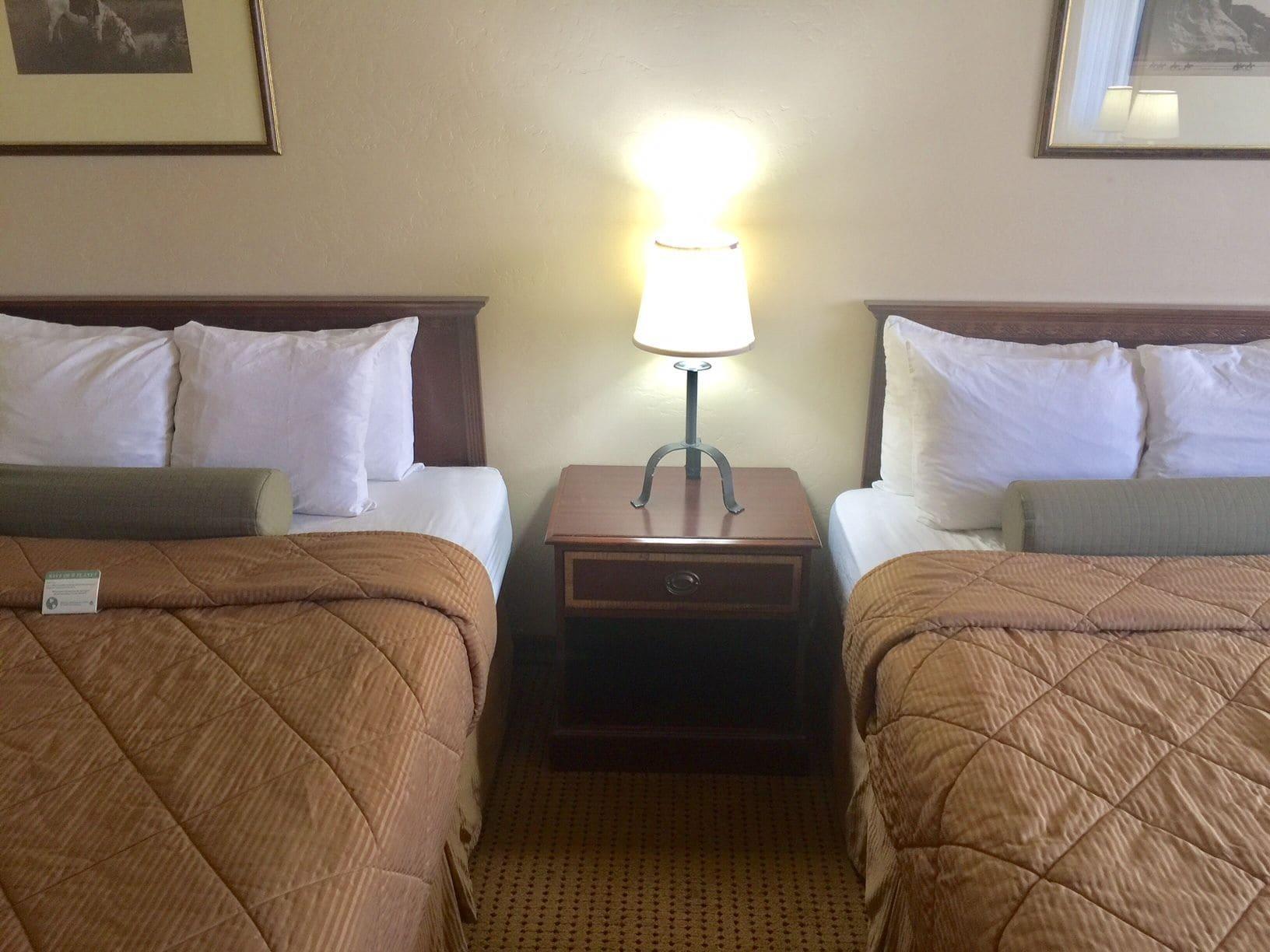 Rodeway Inn פורט מורגן מראה חיצוני תמונה