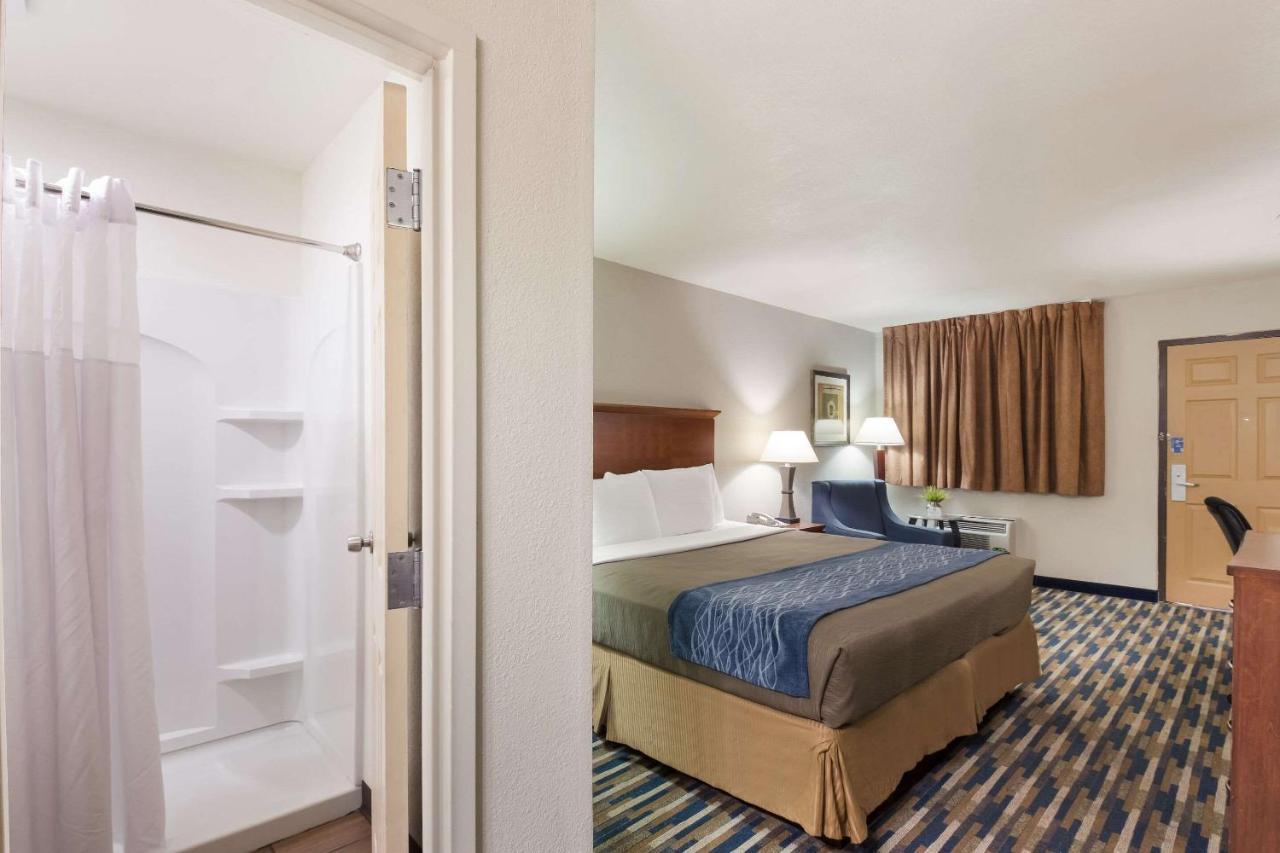 Rodeway Inn פורט מורגן מראה חיצוני תמונה