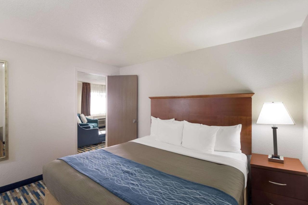 Rodeway Inn פורט מורגן מראה חיצוני תמונה