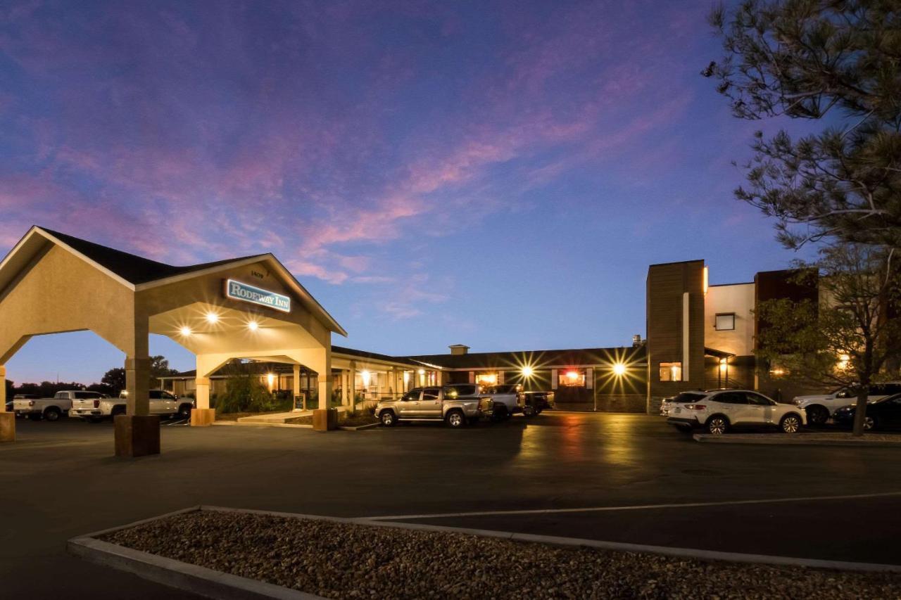 Rodeway Inn פורט מורגן מראה חיצוני תמונה