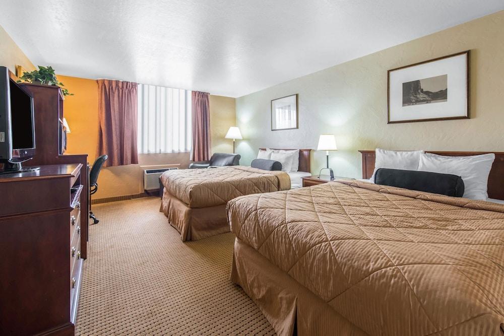 Rodeway Inn פורט מורגן מראה חיצוני תמונה